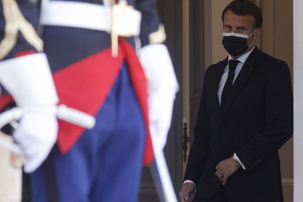 Marine Le Pen rajoute une couche à la pression de la pandémie sur Macron