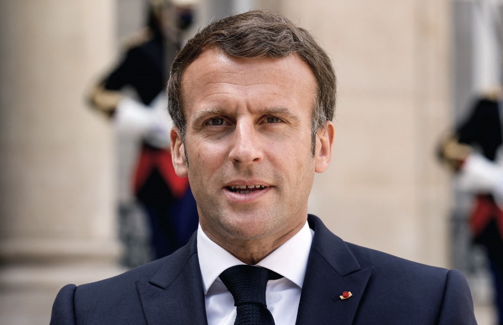 Interview de Macron à la PQR: «Il nous faut retrouver notre art de vivre à la française»