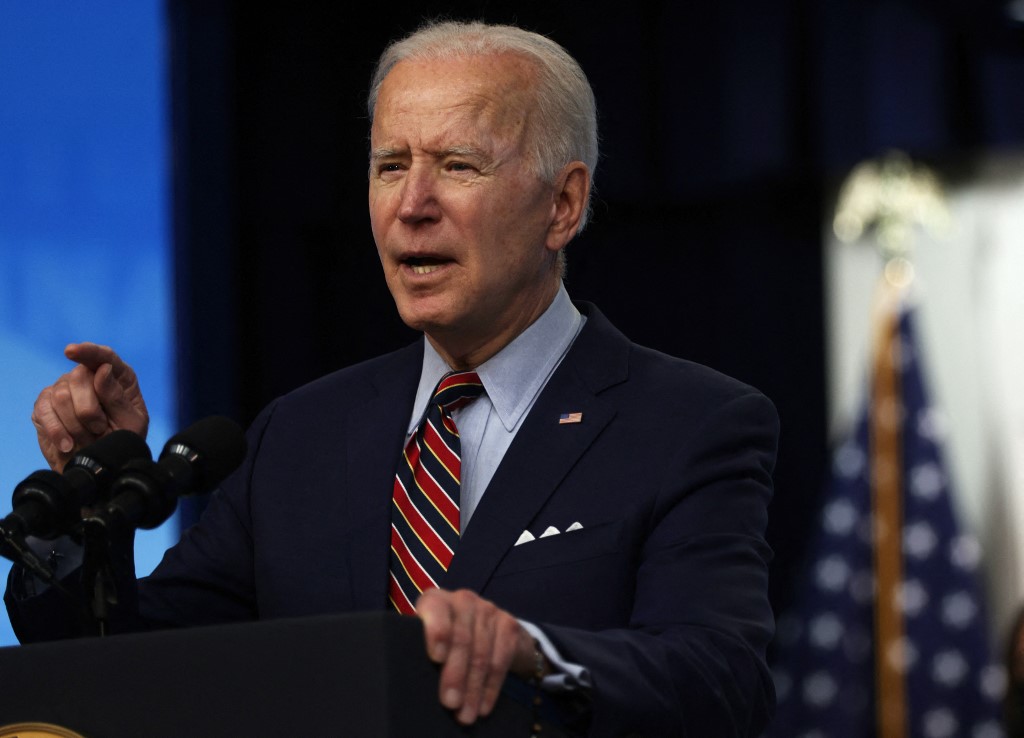 A son sommet sur le climat, Biden exige des «actes»