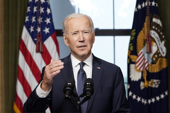 Biden annonce des sanctions draconiennes contre Moscou et expulse dix diplomates russes
