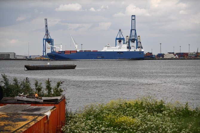 Les forces saoudiennes interceptent un bateau piégé en mer Rouge près du port de Yanbu