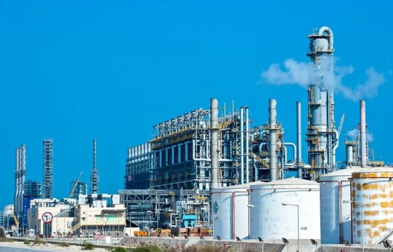 En Arabie saoudite, la production connaît une forte croissance, entraînant une chute des carnets de commandes