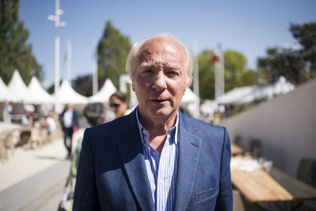 France : un ex-ministre admet avoir été à un déjeuner organisé dans un appartement