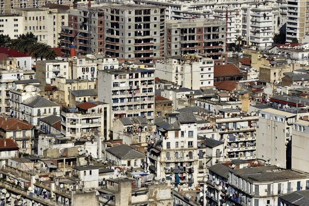 Algérie: les logements de la colère