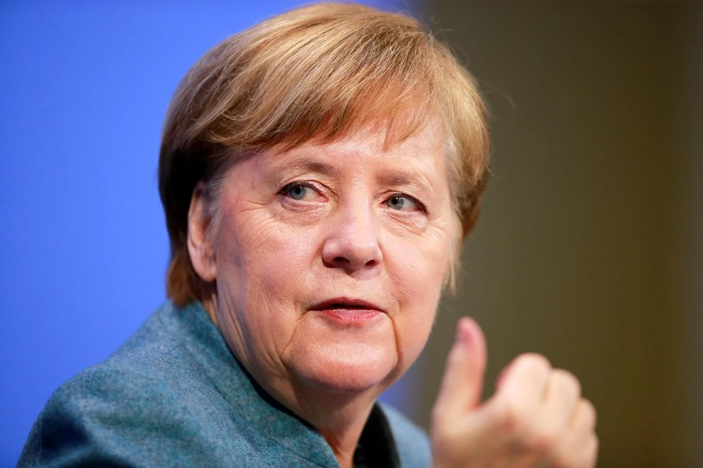 Virus : Angela Merkel a reçu une première dose de vaccin AstraZeneca