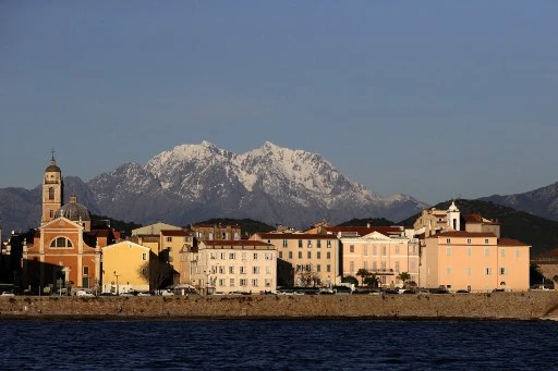France: découverte d'une nécropole antique sur l'île de Corse