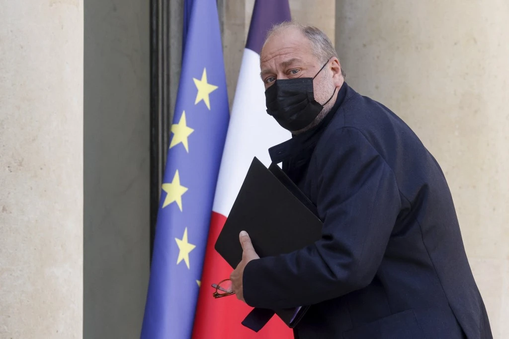 Le contesté projet de loi de Dupond-Moretti présenté en conseil des ministres