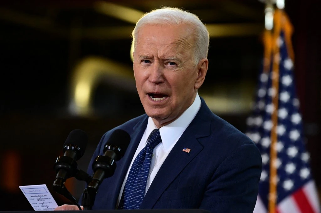 Biden propose un plan d'investissement «audacieux»