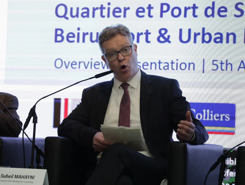 Liban: une délégation allemande présente un projet de reconstruction du port