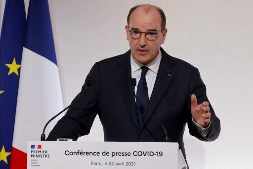 Covid: Castex dévoile la levée progressive des restrictions