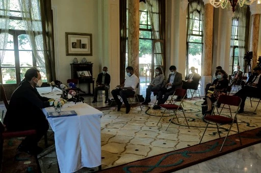 Paris augmente son aide d’urgence au Liban, en proie à une crise sans précédent