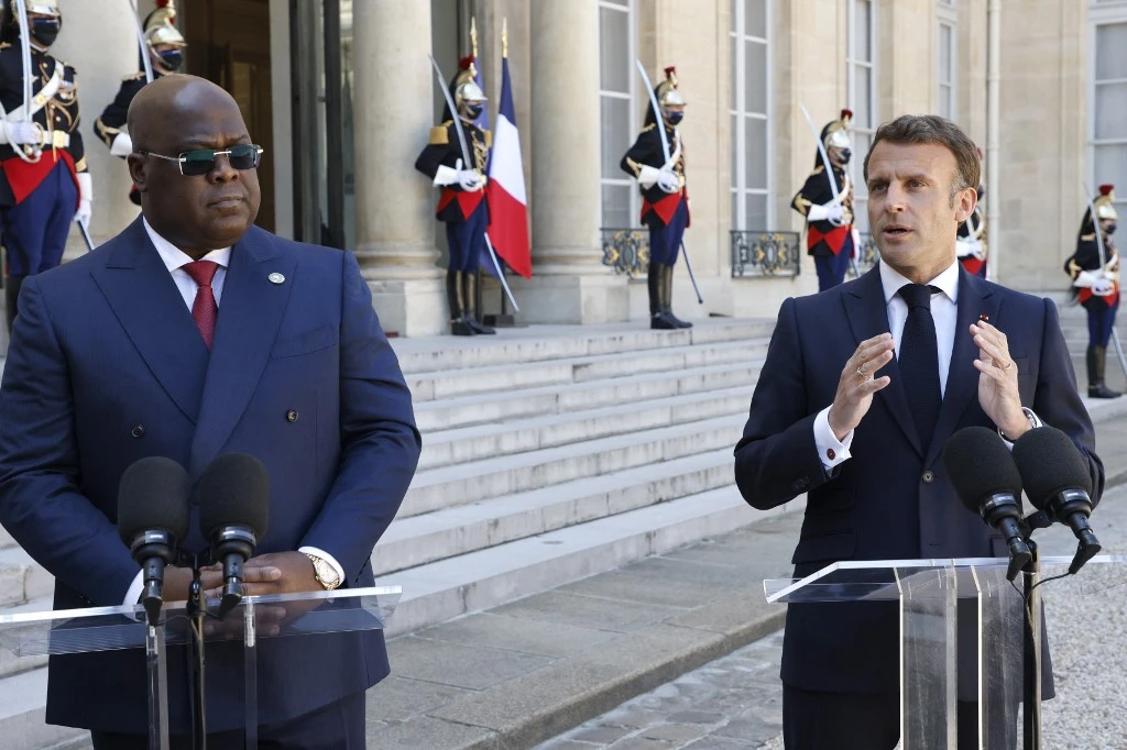 Macron et Tshisekedi condamnent la répression des manifestations au Tchad