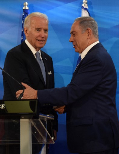 Biden parle avec Netanyahou dans l’espoir de réduire la violence «le plus rapidement possible»