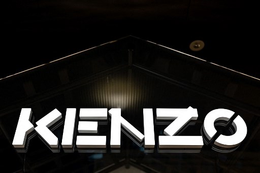 2,5 millions d’euros pour la collection et le mobilier personnel de Kenzo