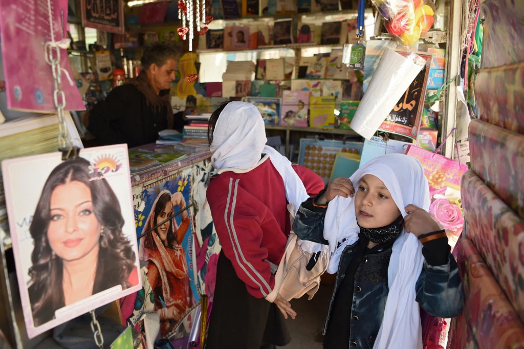 Afghanistan: 50 morts dans les attentats près d'une école pour filles à Kaboul