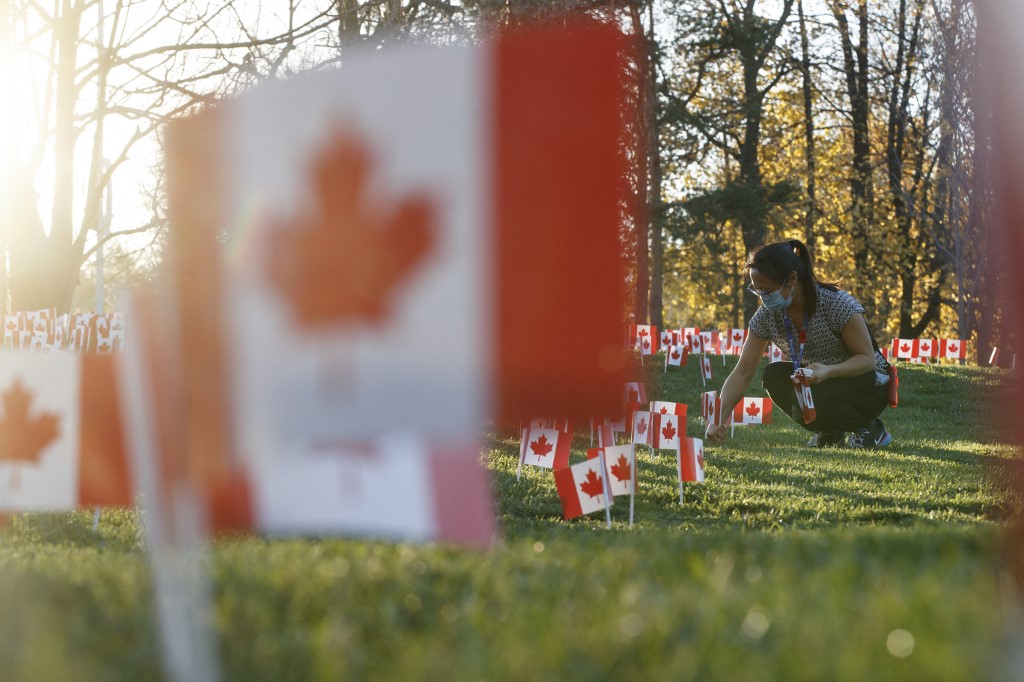 Canada: drapeaux en berne pour les enfants morts des pensionnats autochtones