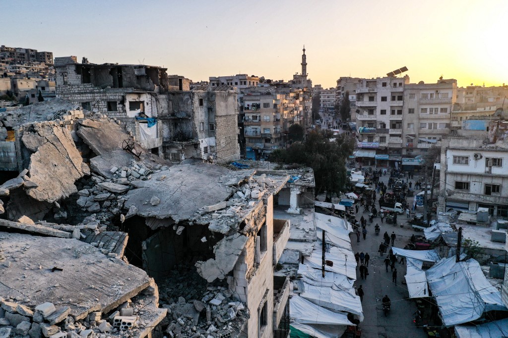 Syrie: la vaccination anti-Covid débute dans le bastion d'Idleb