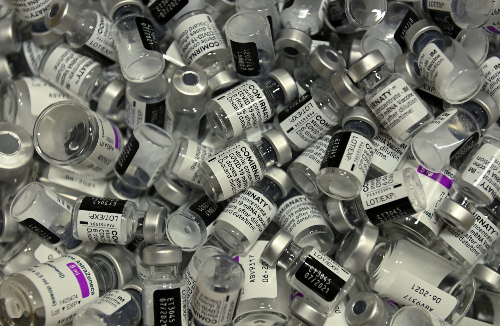 Virus: les vaccins Pfizer et AstraZeneca efficaces contre le variant indien (étude)