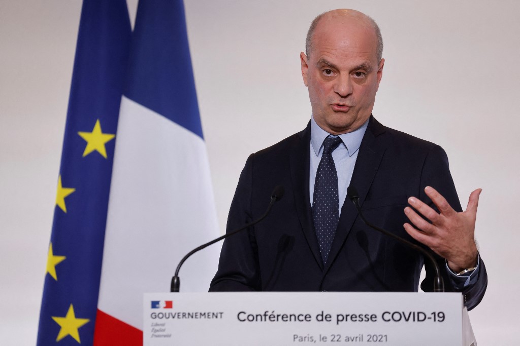 Bac: Blanquer «ouvert» à des «aménagements» supplémentaires