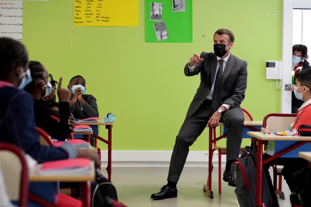 Covid-19: retour en présentiel des collégiens et lycéens, début du déconfinement