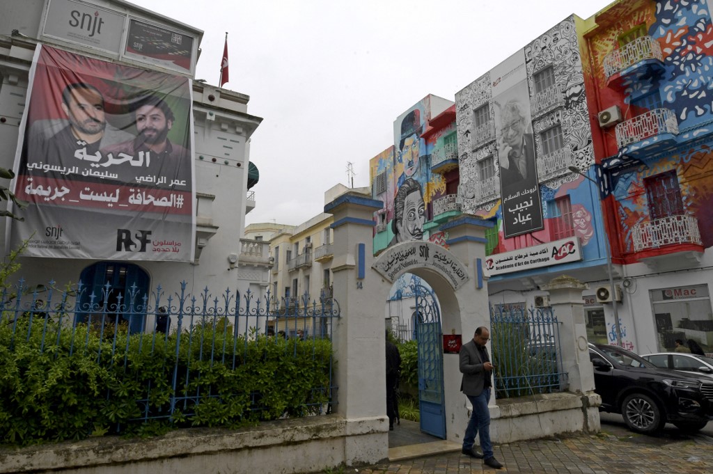 Un journaliste marocain en grève de la faim hospitalisé en prison