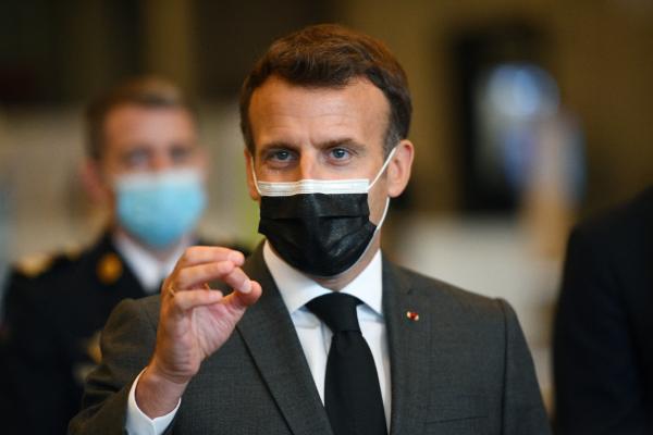 Covid: Macron se dit «tout à fait favorable» à la levée des brevets sur les vaccins