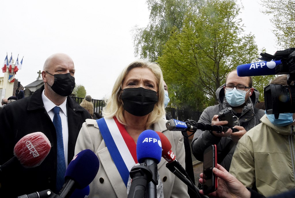 Le Pen accuse Dupond-Moretti de «harcèlement» politique