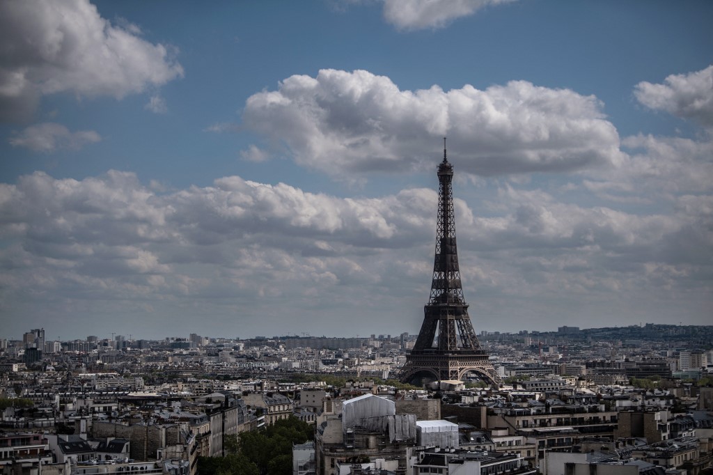 La France veut renouer avec ses touristes pour la saison d'été