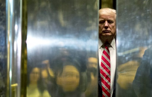 Un grand jury réuni pour statuer sur un éventuel procès contre Trump