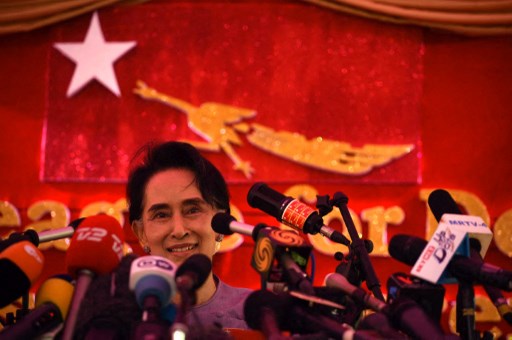 Birmanie: Aung San Suu Kyi en bonne santé, selon le chef de la junte