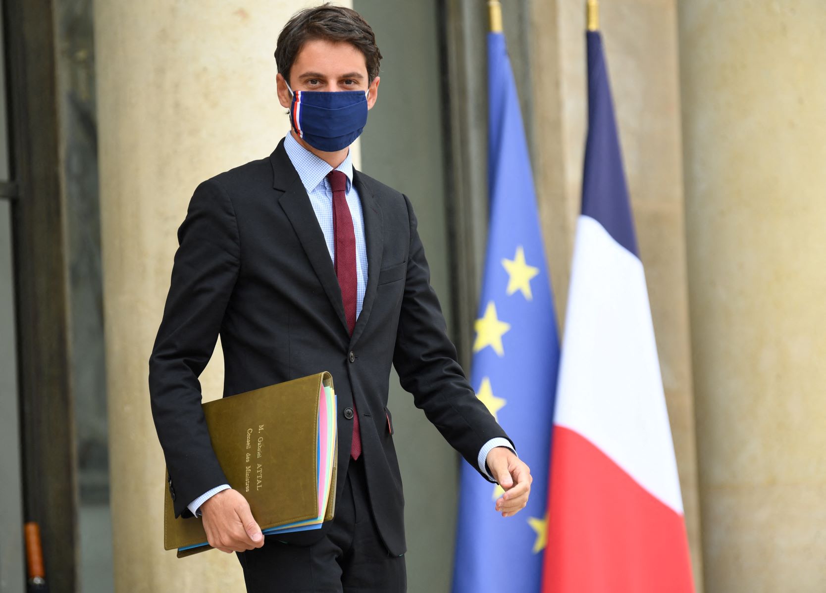 Covid: la France décide un «isolement obligatoire» pour les voyageurs en provenance du Royaume-Uni