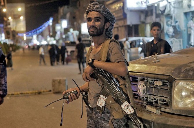 Les Houthis défient les États-Unis, l'ONU appelle à mettre un terme à l'offensive sur Marib