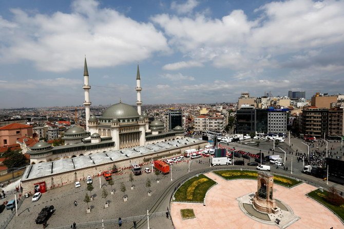 Erdogan inaugure une mosquée sur la principale place d'Istanbul
