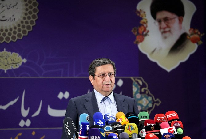 Le cabinet iranien limoge Hemmati le directeur de la banque centrale