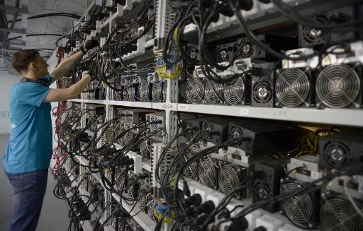 Pourquoi le bitcoin consomme-t-il une énergie de «dingue»?