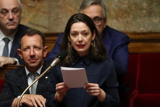 L'Assemblée approuve des quotas pour plus de femmes dans les directions d'entreprises