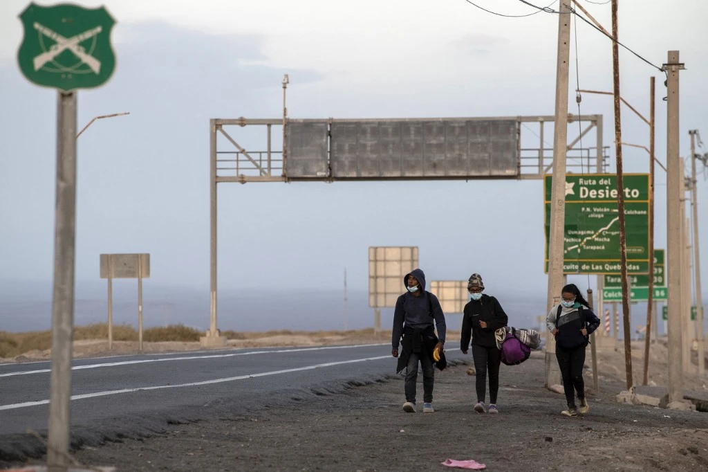 En Amérique latine, les immigrés vénézueliens pris entre le marteau et l'enclume