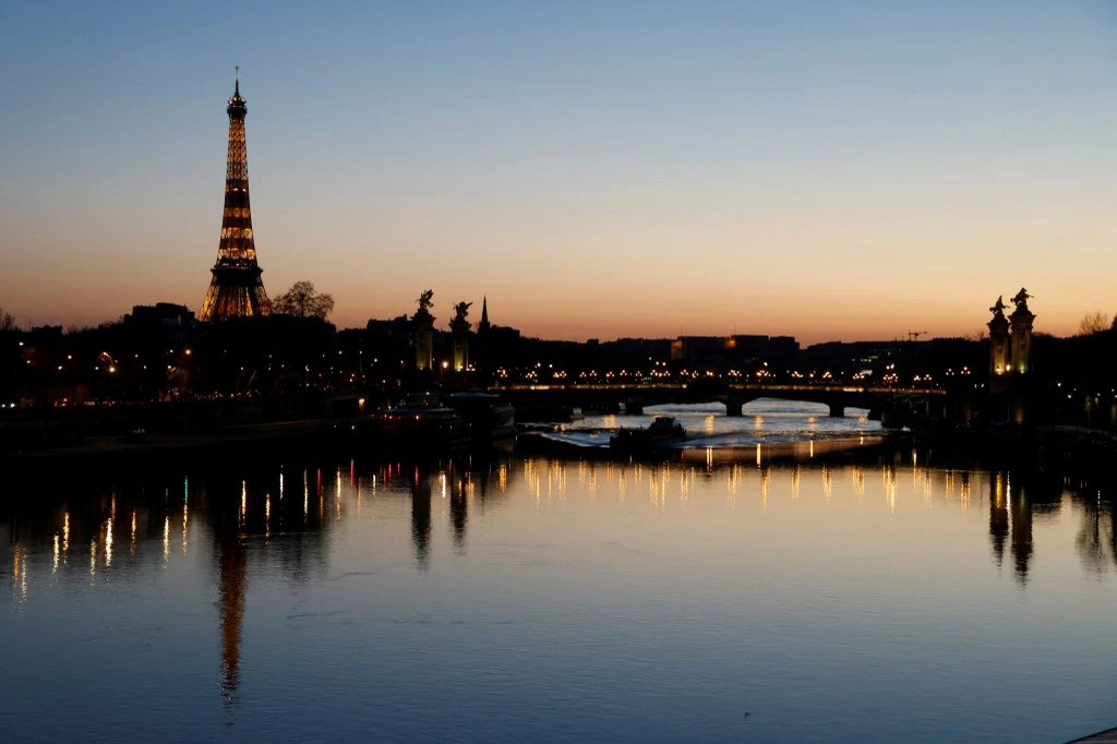 Fitch maintient la note de la France à «AA», avec perspective «négative»