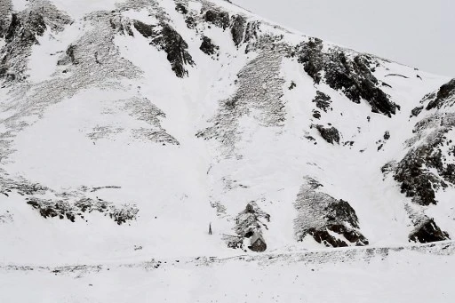 France: cinq personnes meurent dans des avalanches dans les Alpes