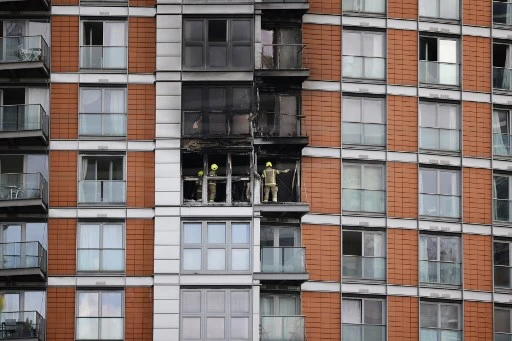 Un incendie ravage une tour de Londres avec le même revêtement qu'à Grenfell