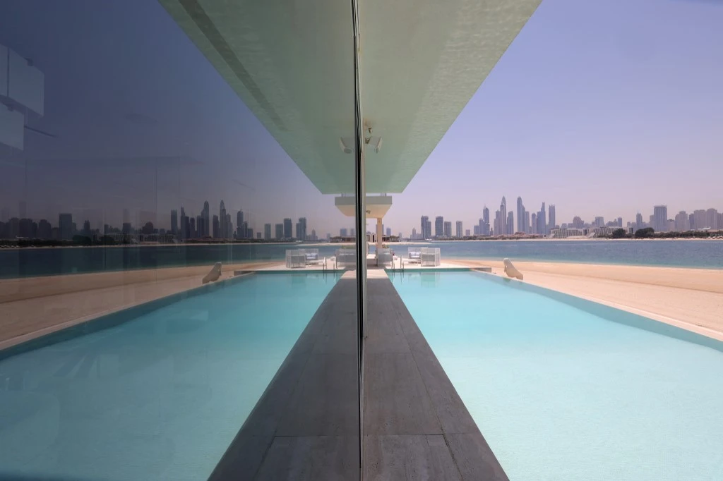Boom des achats de villas de luxe à Dubaï, refuge pour échapper aux confinements