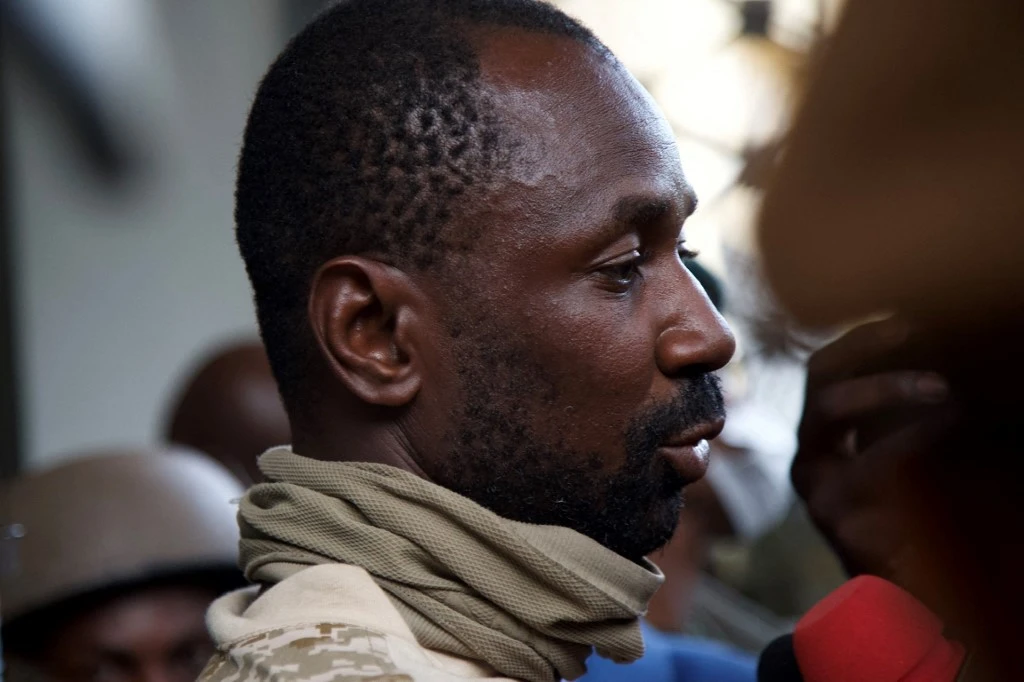 Mali: les garants civils du pouvoir écartés par les militaires