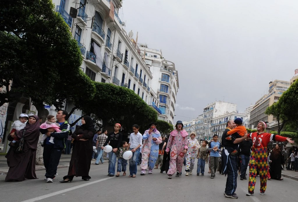 Les habits de l'Aïd: Un rituel de plus en plus coûteux