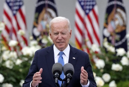 Les Américains vaccinés n'ont plus besoin de masque en intérieur, un «grand jour» selon Biden