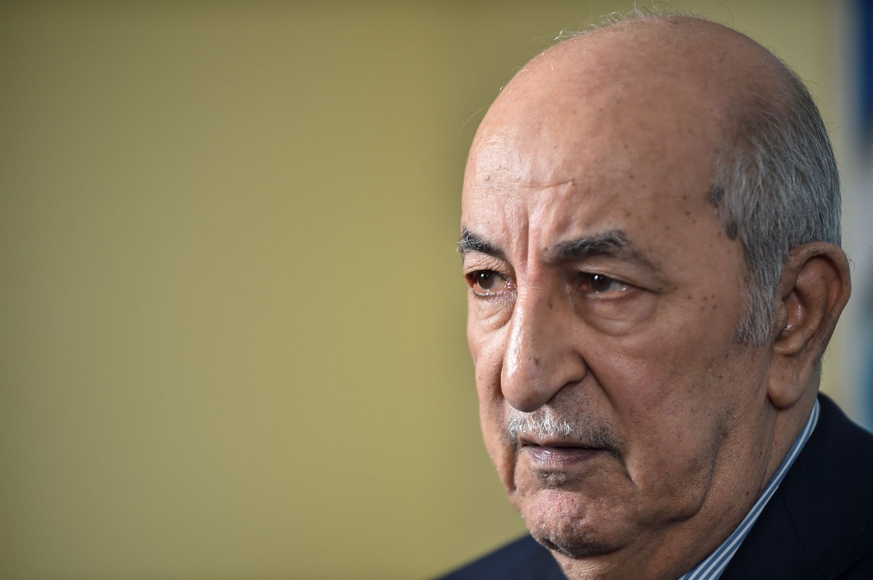 L'Algérie était prête à «intervenir» en Libye, affirme Abdelmadjid Tebboune
