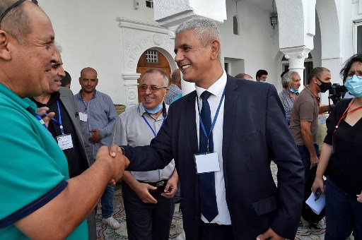 L’opposition s’organise