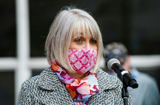 La ministre canadienne de la Santé, Patty Hajdu lors d'une conférence de presse organisée au Centre gériatrique Donald Berman Maimonides à Montréal, Québec, le 14 décembre 2020 (Photo, AFP)