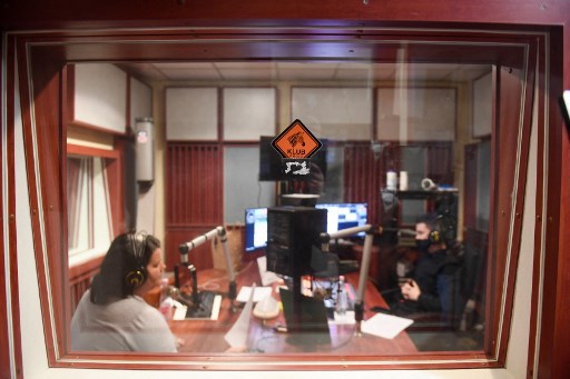 Radio hongroise privée d'antenne: l'UE lance une procédure contre Budapest