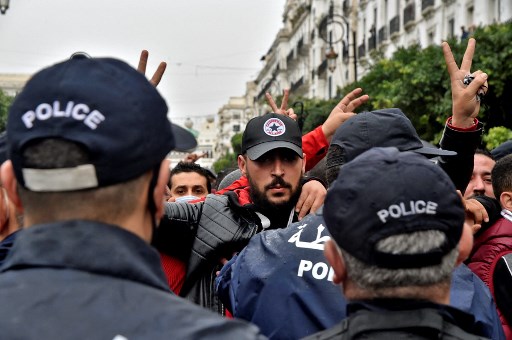 Une figure du Hirak arrêtée lors de sa tentative de rejoindre clandestinement l’Espagne