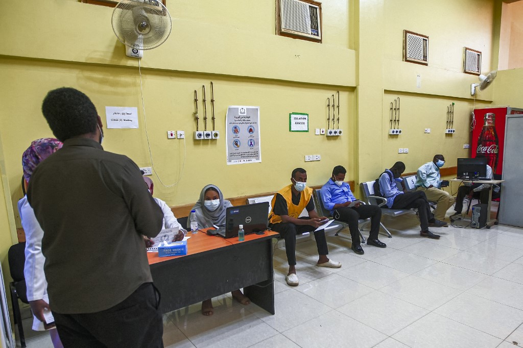 Virus: l'Afrique pas prête pour une 3e vague, livraisons de vaccins quasi à l'arrêt